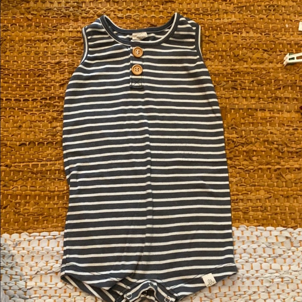 Lulu & Roo striped gray romper 12-24 months